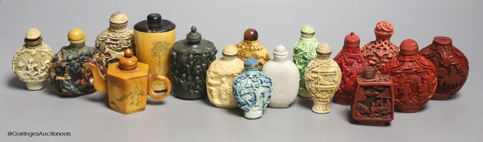 Mixed composition Chinese snuff bottles